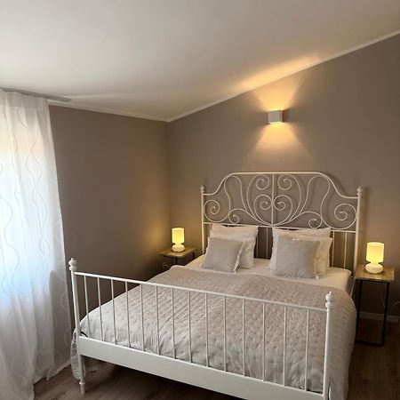 Apartment Francos Primosten Exterior photo